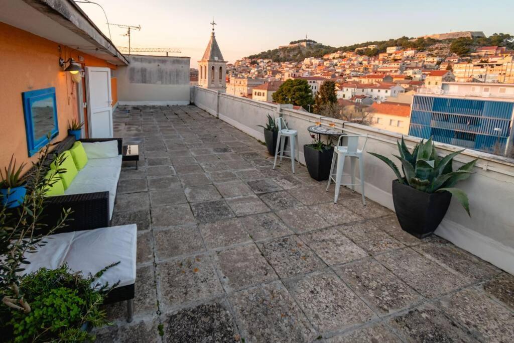 The Spot - Rooftop In The City Centre + Parking Шибеник Экстерьер фото